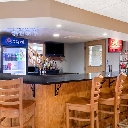 Americinn By Wyndham Jackson Bagian luar foto