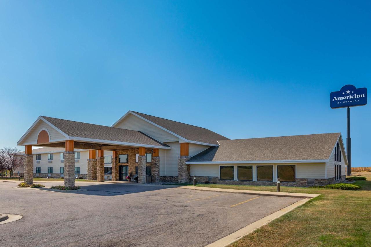 Americinn By Wyndham Jackson Bagian luar foto