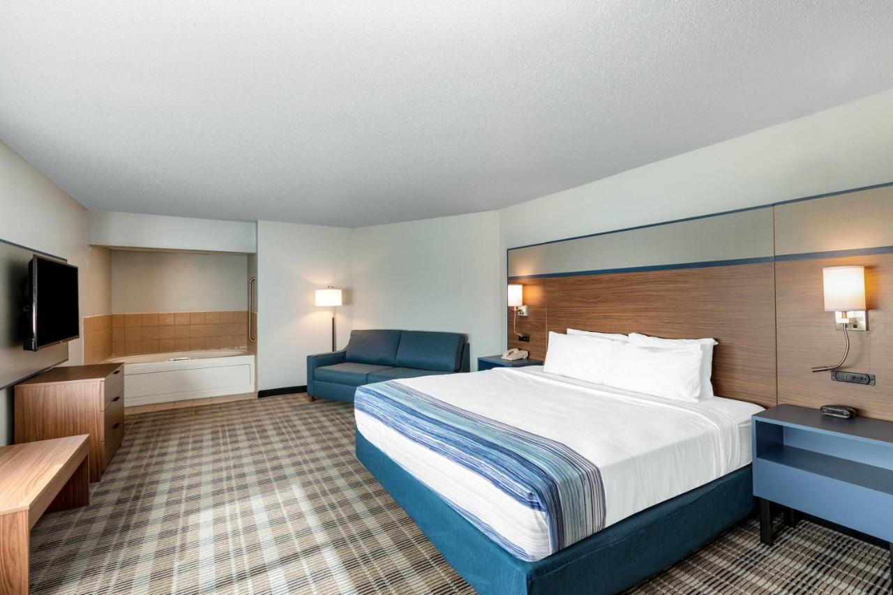 Americinn By Wyndham Jackson Bagian luar foto