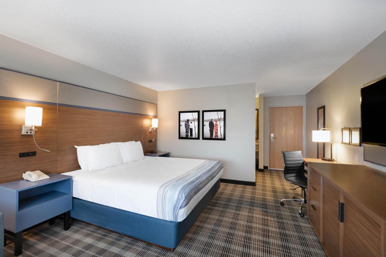 Americinn By Wyndham Jackson Bagian luar foto